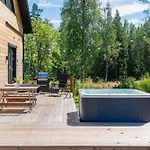 Himos Stonelake - Two Saunas And A Hot Tub Villa *