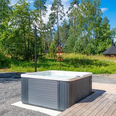 Himos Stonelake - Two Saunas And A Hot Tub * Jämsä