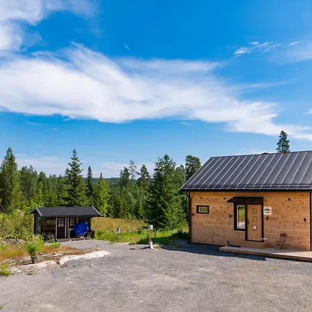 Villa Himos Stonelake - Two Saunas And A Hot Tub Jämsä