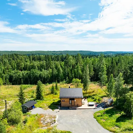 Himos Stonelake - Two Saunas And A Hot Tub Jämsä