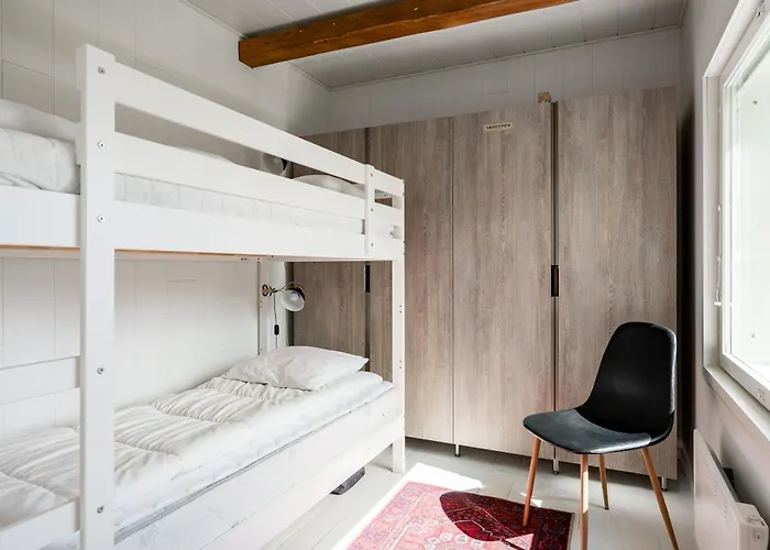 Villa Himos Stonelake - Two Saunas And A Hot Tub Jämsä