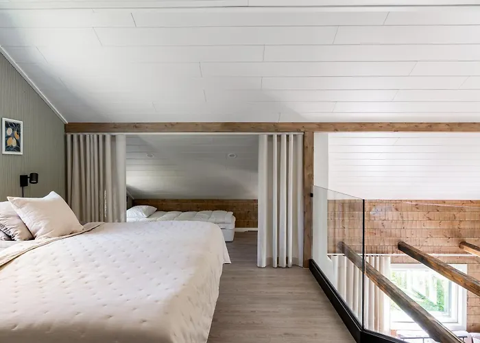 Villa Himos Stonelake - Two Saunas And A Hot Tub Jamsa